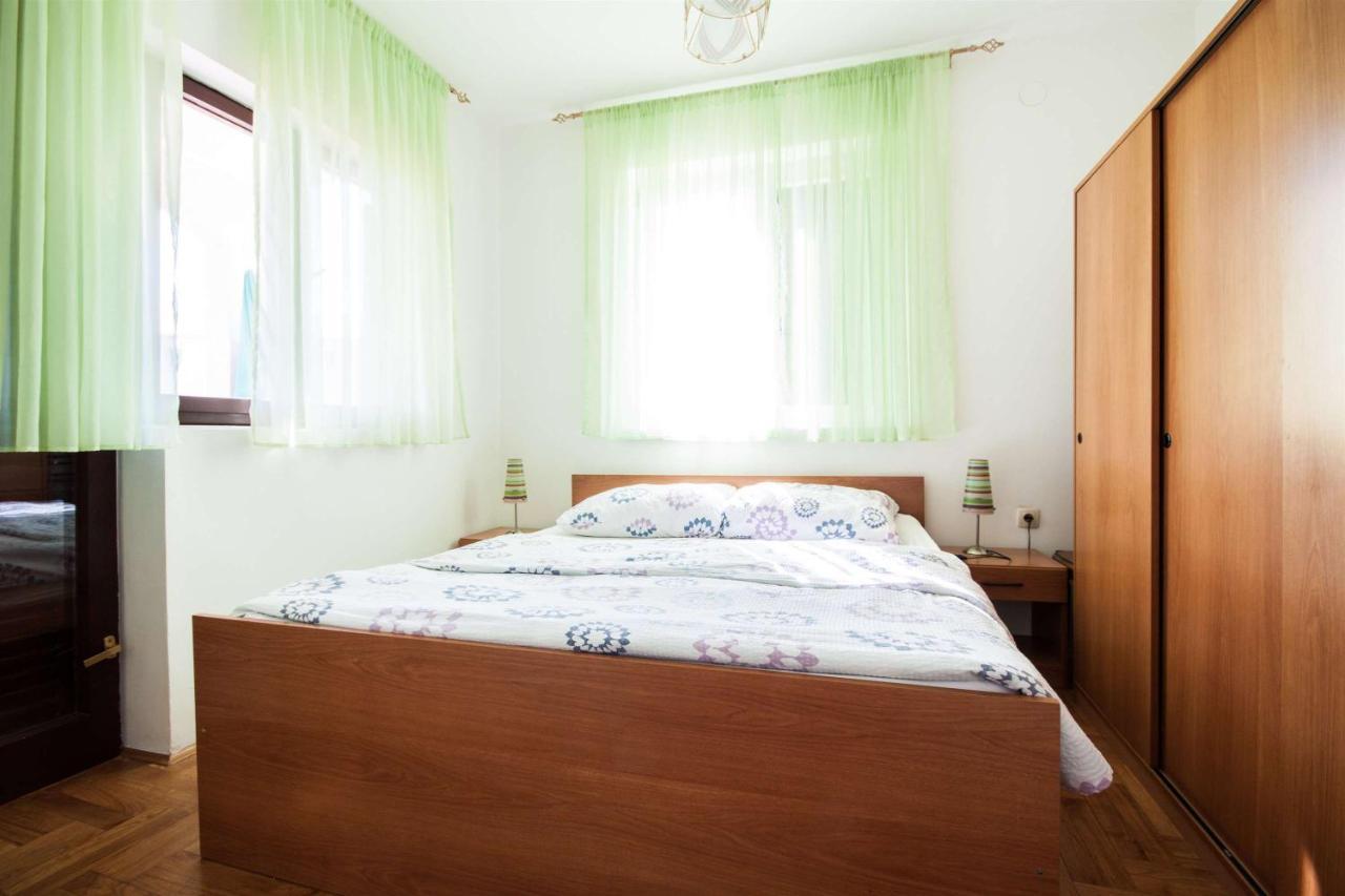 Apartments Dara Умаг Екстер'єр фото